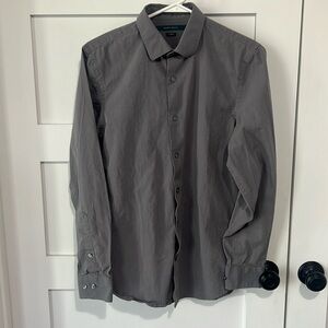 Perry Ellis Button Down